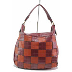 Дамска чанта тип торба, еко-кожа, двуцветна, шахматна декорация / ФР 8040 бордо