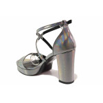 Елегантни дамски сандали, еко-кожа с преливащ ефект, олекотени / ТЯ 110 сив металик