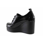 Анатомични дамски обувки, естествена кожа-лак, платформа, леки / МИ 1070-9 черен лак