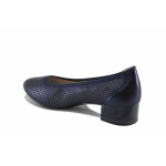 Дамски обувки, естествена кожа, перфорация, за широко стъпало, среден ток, ANTISHOKK ходило / Caprice 9-22501-42 перлен син