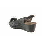 Дамски сандали от естествена кожа, ластик за лесно обуване, платфорна / Ани 114-14311 черен