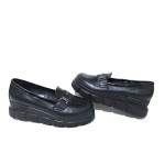 Ежедневни дамски обувки, естествена кожа, украшение в предната част / НЛМ 396-22780 черен кожа-лак