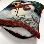 Коледна декоративна възглавница с цип - МАЛКИЯТ СНЕЖКО от StyleZone