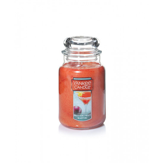 Висококачествена ароматна свещ - PASSION FRUIT MARTINI от StyleZone